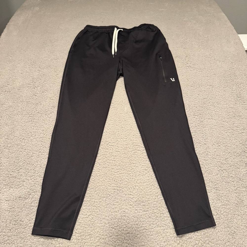 Vuori Men's Sunday Performance Jogger #V4020 Color Black Size Small